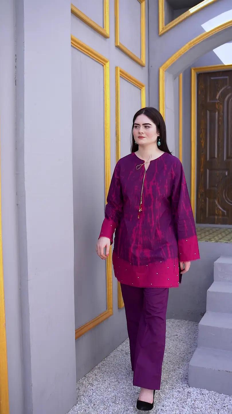 Zanbaq by SAMNA, in motion
